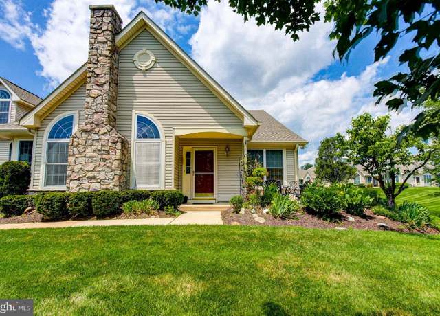 Property at 512 Poppy Ct, Langhorne, PA 19047, 3 beds, 3 baths