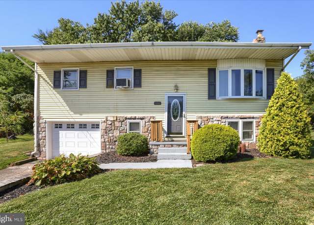 Property at 690 Front St, Enola, PA 17025, 3 beds, 2 baths
