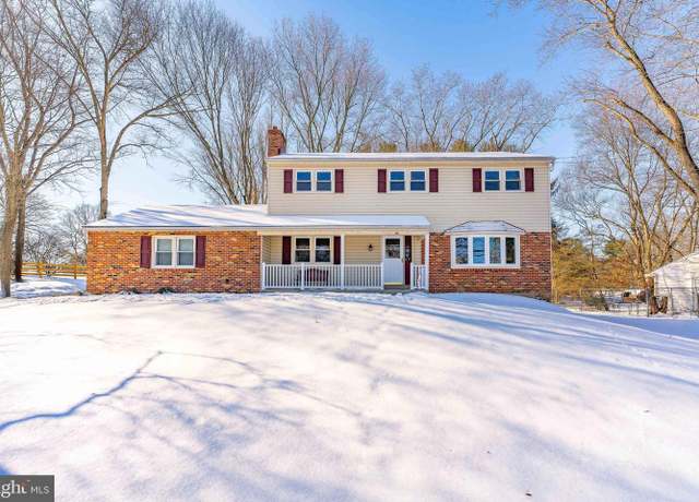 Property at 1426 E Boot Rd, West Chester, PA 19380, 4 beds, 3.5 baths