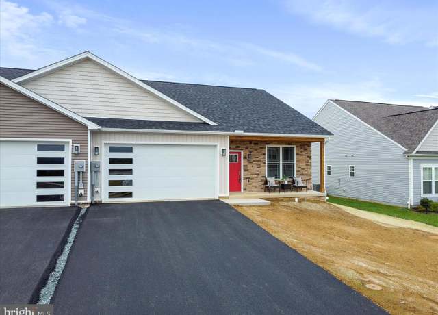 Property at 11797 Mystic Rock Ln S, Waynesboro, PA 17268, 3 beds, 3 baths