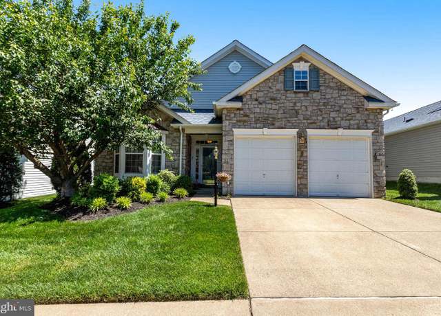 Property at 17275 Four Seasons Dr, Dumfries, VA 22025, 3 beds, 2 baths