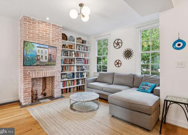 Property at 1617 8th St NW, Washington, DC 20001, 3 beds, 1.5 baths