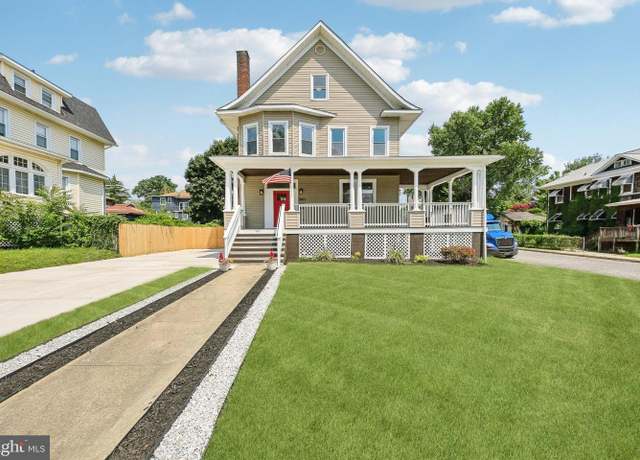 Property at 2801 Roslyn Ave, Baltimore, MD 21216, 7 beds, 4.5 baths