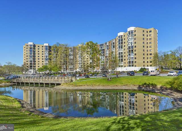 Property at 15101 Interlachen Dr Unit 1-424, Silver Spring, MD 20906, 2 beds, 2 baths