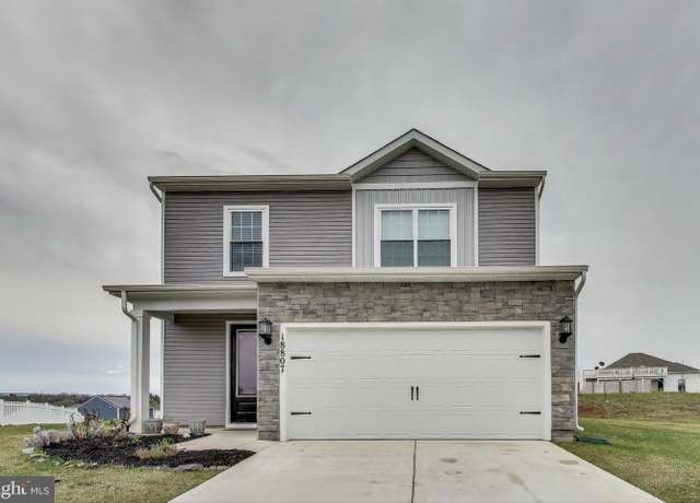 Property at 18807 Forsyth Ct, Hagerstown, MD 21740, 4 beds, 2.5 baths