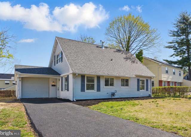 Property at 41 Pastoral Ln, Willingboro, NJ 08046, 4 beds, 2 baths