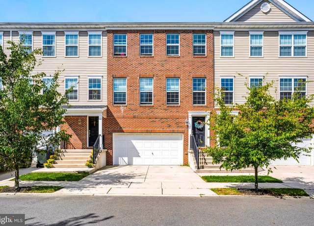 Property at 50 Creekside Way, Burlington, NJ 08016, 3 beds, 3 baths