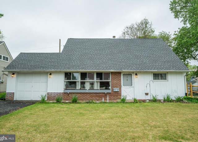 Property at 16 Indigo Rd, Levittown, PA 19057, 4 beds, 2 baths
