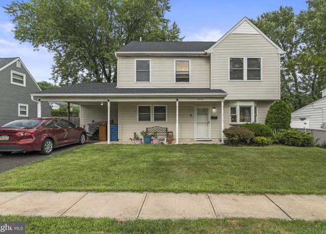 Property at 574 Wilk Dr, Morrisville, PA 19067, 4 beds, 2.5 baths