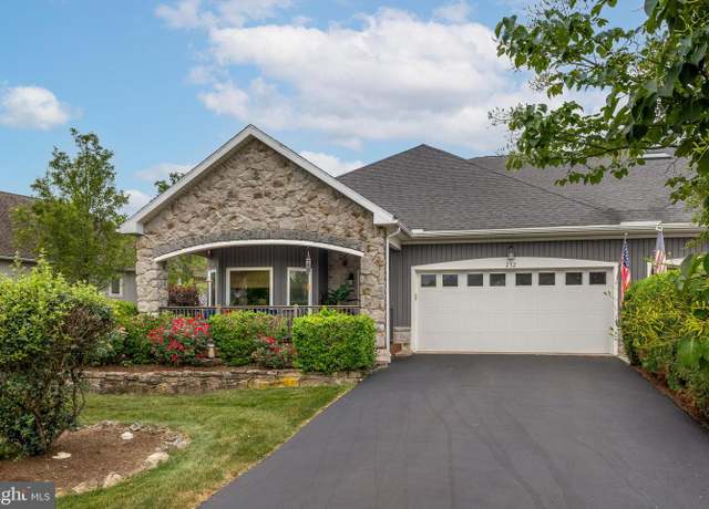 Property at 232 Meadow Flower Cir, Bellefonte, PA 16823, 2 beds, 2.5 baths