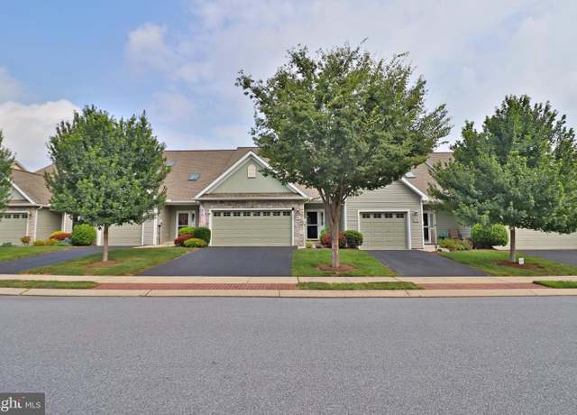 Property at 1353 Fieldstone Dr, Mount Joy, PA 17552, 3 beds, 2.5 baths