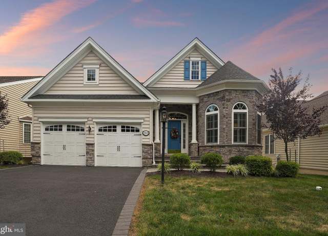 Property at 2210 Tanner Dr, Schwenksville, PA 19473, 3 beds, 3 baths