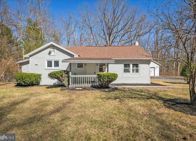 Property at 696 Burger Hollow Rd, Kunkletown, PA 18058, 3 beds, 2 baths