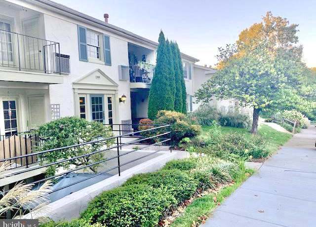 Property at 5802 Torington Dr Unit H, Springfield, VA 22152, 2 beds, 1.5 baths