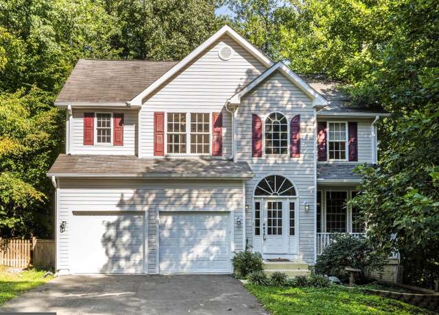 Property at 8477 Colfax Dr, King George, VA 22485, 4 beds, 4.5 baths