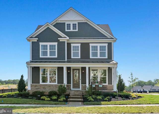Property at 1921 River Heritage Blvd, Dumfries, VA 22026, 4 beds, 2.5 baths