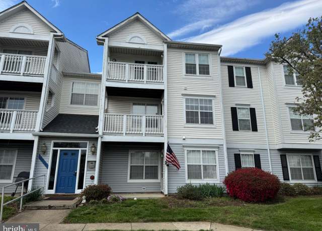 Property at 8054 Lisle Dr #204, Manassas, VA 20109, 2 beds, 2 baths