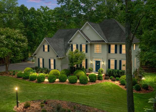 Property at 13515 Perimeter Dr, Fredericksburg, VA 22407, 5 beds, 3.5 baths