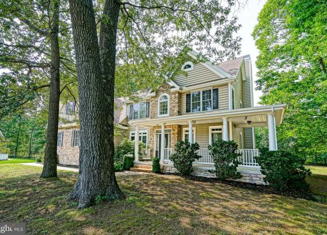 Property at 18063 White Oak Dr, Milton, DE 19968, 5 beds, 4.5 baths