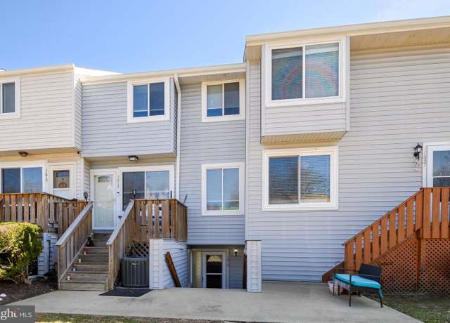 Property at 1619 Fendall Ct, Crofton, MD 21114, 2 beds, 1 bath