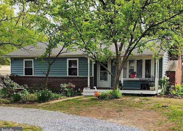 Property at 7885 Elizabeth Rd, Pasadena, MD 21122, 4 beds, 2 baths