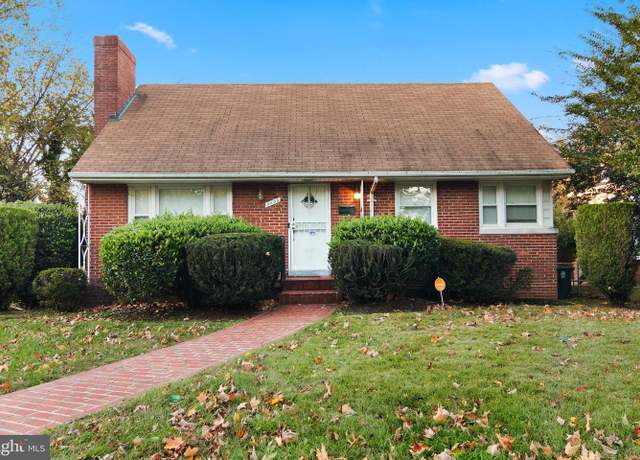 Property at 6602 8th Ave, Hyattsville, MD 20783, 4 beds, 2.5 baths