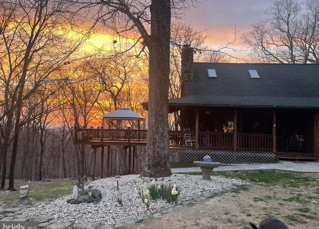 Property at 3331 Hawks Hill Ln, Keedysville, MD 21756, 3 beds, 2.5 baths