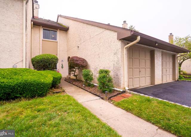 Property at 16 Thoreau Dr, Plainsboro, NJ 08536, 3 beds, 2.5 baths