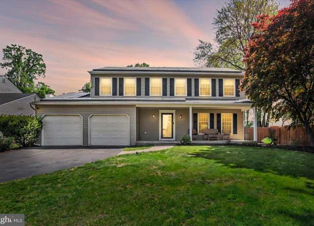 Property at 38 Choate Ct, Langhorne, PA 19047, 4 beds, 2.5 baths