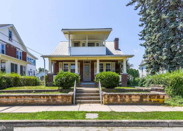 Property at 32 Stewart Place Pl, Shippensburg, PA 17257, 4 beds, 2 baths