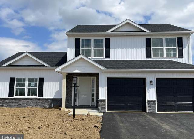 Property at 02 Jasmine Dr, Lebanon, PA 17042, 3 beds, 2.5 baths