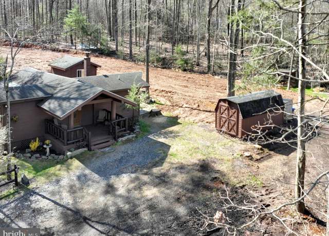 Property at 43 W Well Dr, Ashland, PA 17921, 2 beds, 1 bath