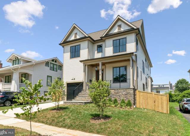 Property at 1015 20th St S, Arlington, VA 22202, 5 beds, 5.5 baths