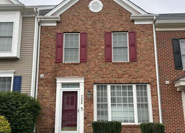 Property at 7330 Ardglass Dr, Lorton, VA 22079, 3 beds, 3.5 baths