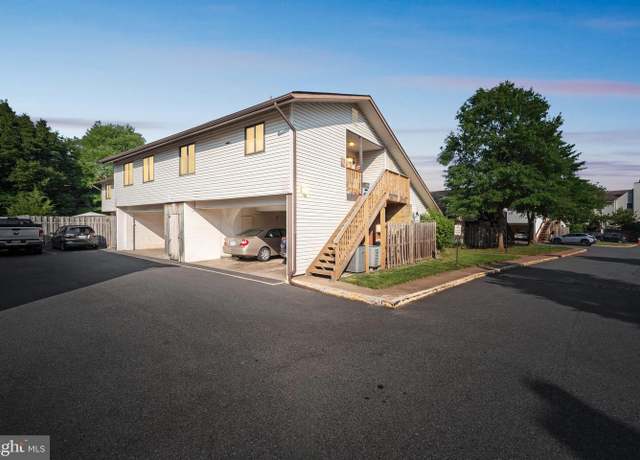 Property at 4115 Meadowland Ct Unit CT 8, Chantilly, VA 20151, 2 beds, 1 bath