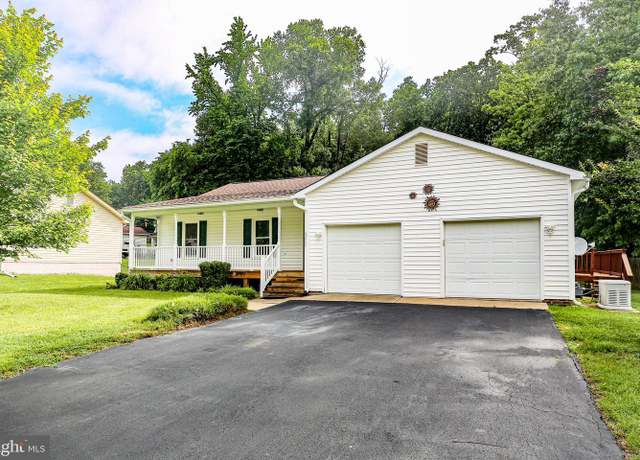 Property at 11923 Gardenia Dr, Fredericksburg, VA 22407, 3 beds, 2.5 baths