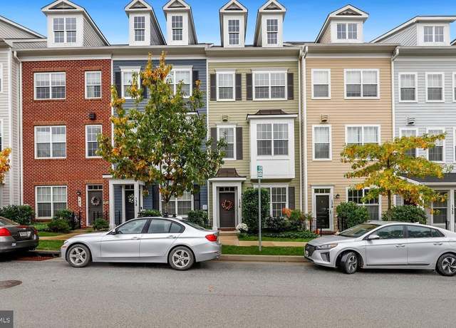 Property at 136 Linden Pl, Baltimore, MD 21286, 3 beds, 3.5 baths
