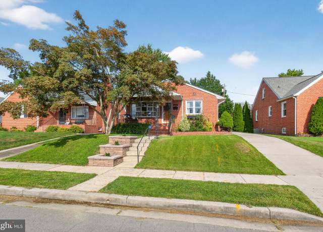 Property at 8211 Laurel Dr, Parkville, MD 21234, 3 beds, 2 baths