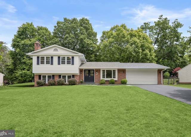 Property at 11725 Becket St, Potomac, MD 20854, 5 beds, 2.5 baths
