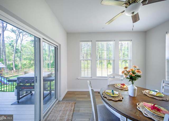 Property at 212 Ackerman Dr, Stevensville, MD 21666, 4 beds, 2.5 baths