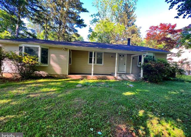 Property at 768 River Rd, Ewing, NJ 08628, 3 beds, 2 baths