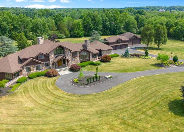 Property at 305 Elephant Path, Perkasie, PA 18944, 4 beds, 4.5 baths