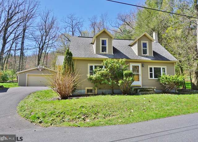 Property at 111 Water St, Centre Hall, PA 16828, 2 beds, 1.5 baths