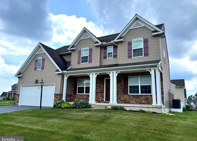 Property at 1800 Cameo Ct, Harrisburg, PA 17110, 4 beds, 2.5 baths