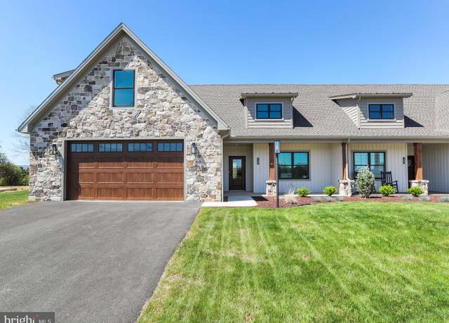 Property at 149 Matthew Dr, Chambersburg, PA 17201, 4 beds, 3 baths