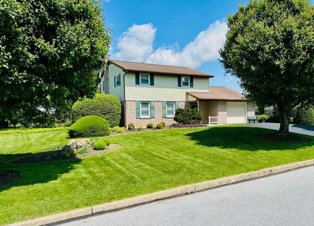 Property at 301 Juniper St, Lebanon, PA 17042, 3 beds, 2 baths