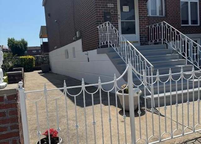 Property at 3329 S 20th St, Philadelphia, PA 19145, 4 beds, 3 baths