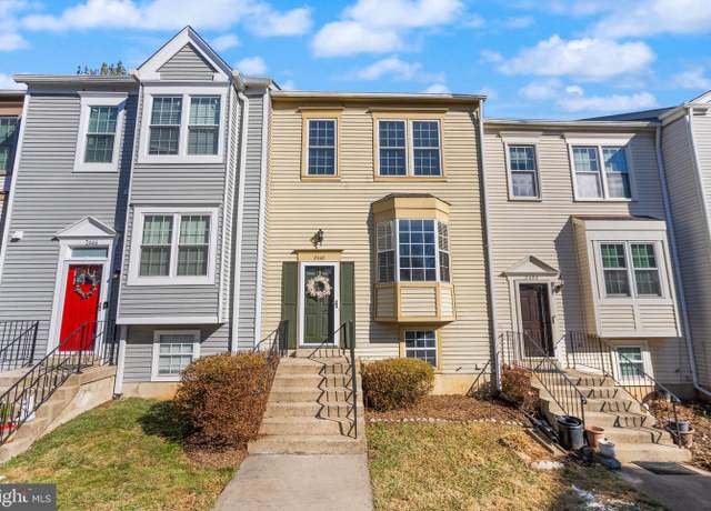 Property at 2448 Ridgehampton Ct, Reston, VA 20191, 2 beds, 2 baths