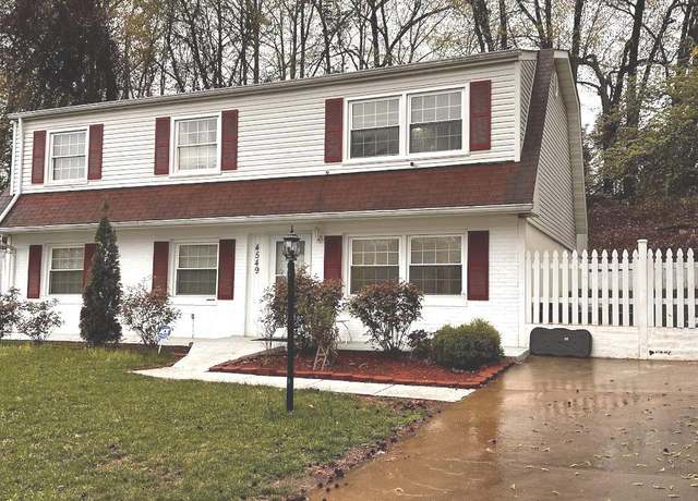 Property at 4549 Evansdale Rd, Woodbridge, VA 22193, 5 beds, 2 baths