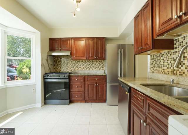 Property at 8317 Irongate Way, Manassas, VA 20109, 3 beds, 1.5 baths
